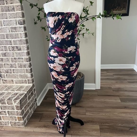 Lulus Dresses & Skirts - Lulus Averie Strapless Floral Maxi Dress M NWT Wedding Guest Formal